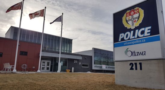 Huntmar Police Station, March 2018