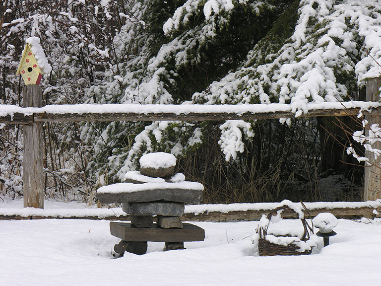 Winter home staging